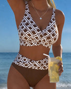 Bikini de dos piezas con corte de sujetador y patrón de diamante