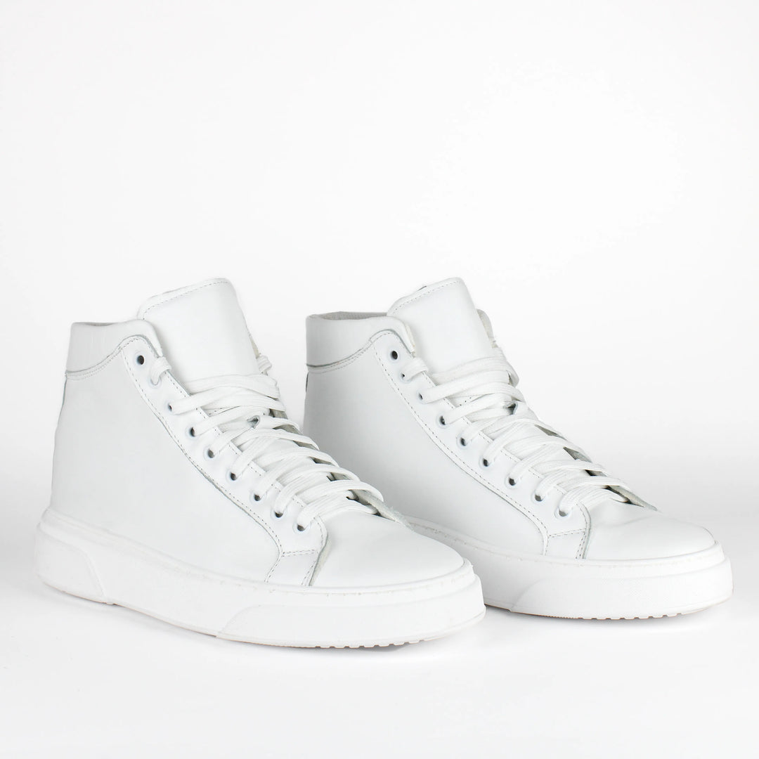 Zapatillas 170 de piel blanca