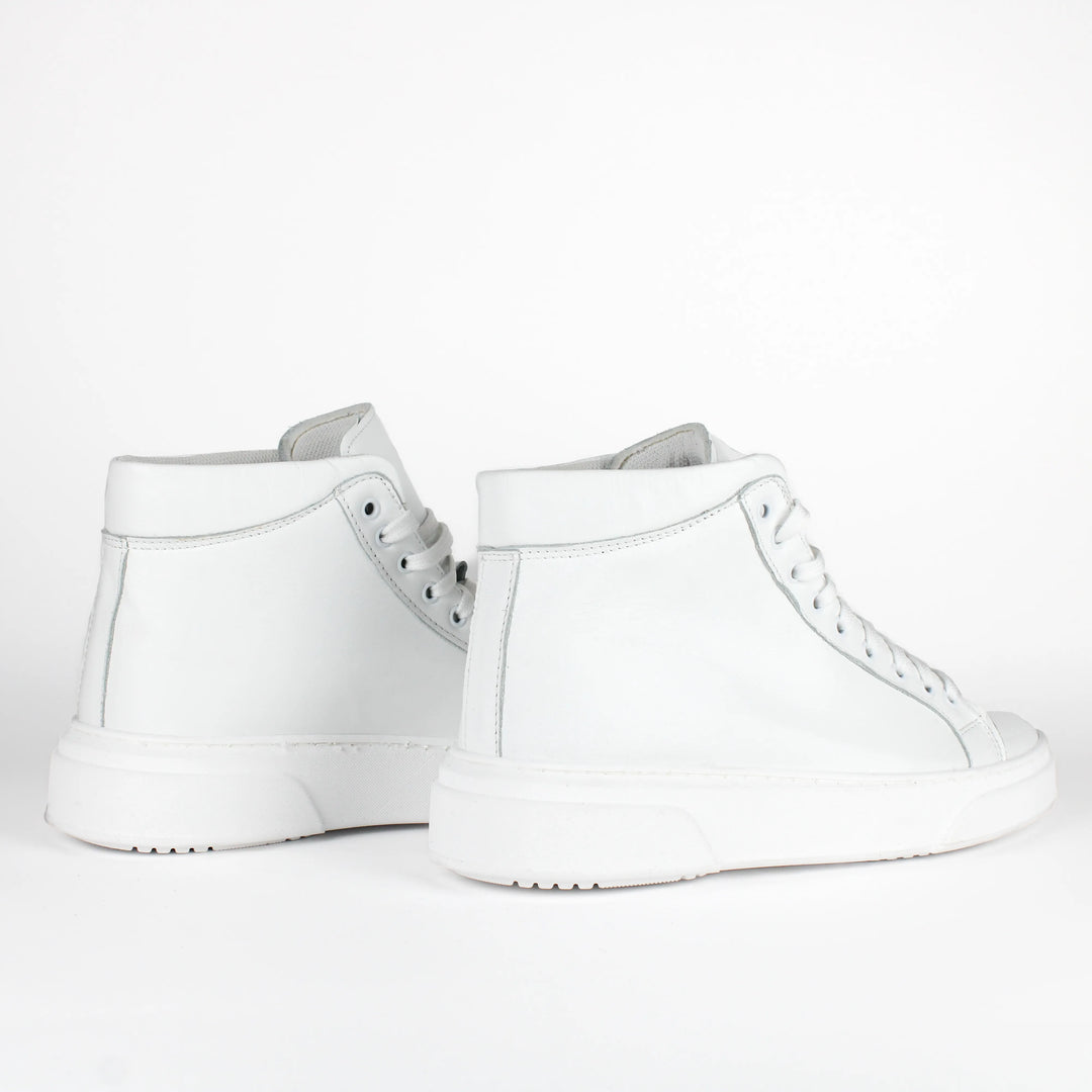 Zapatillas 170 de piel blanca