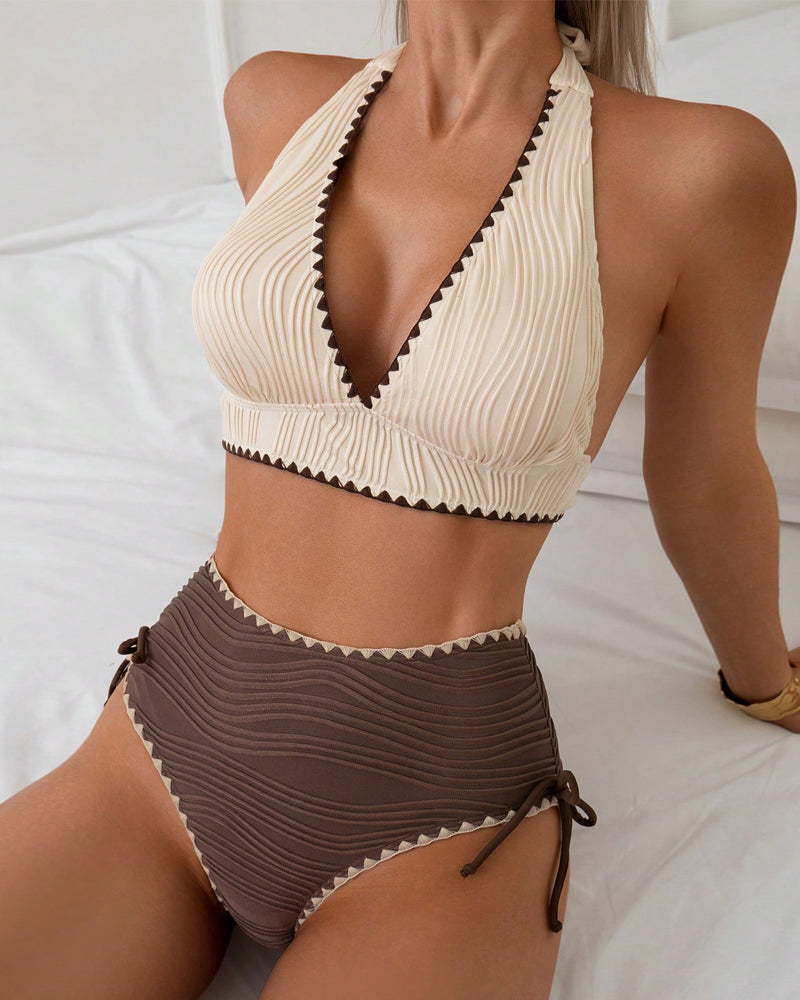 Bikini Conjunto de Dos Piezas con Cuello Halter y Diseño de Color Cont