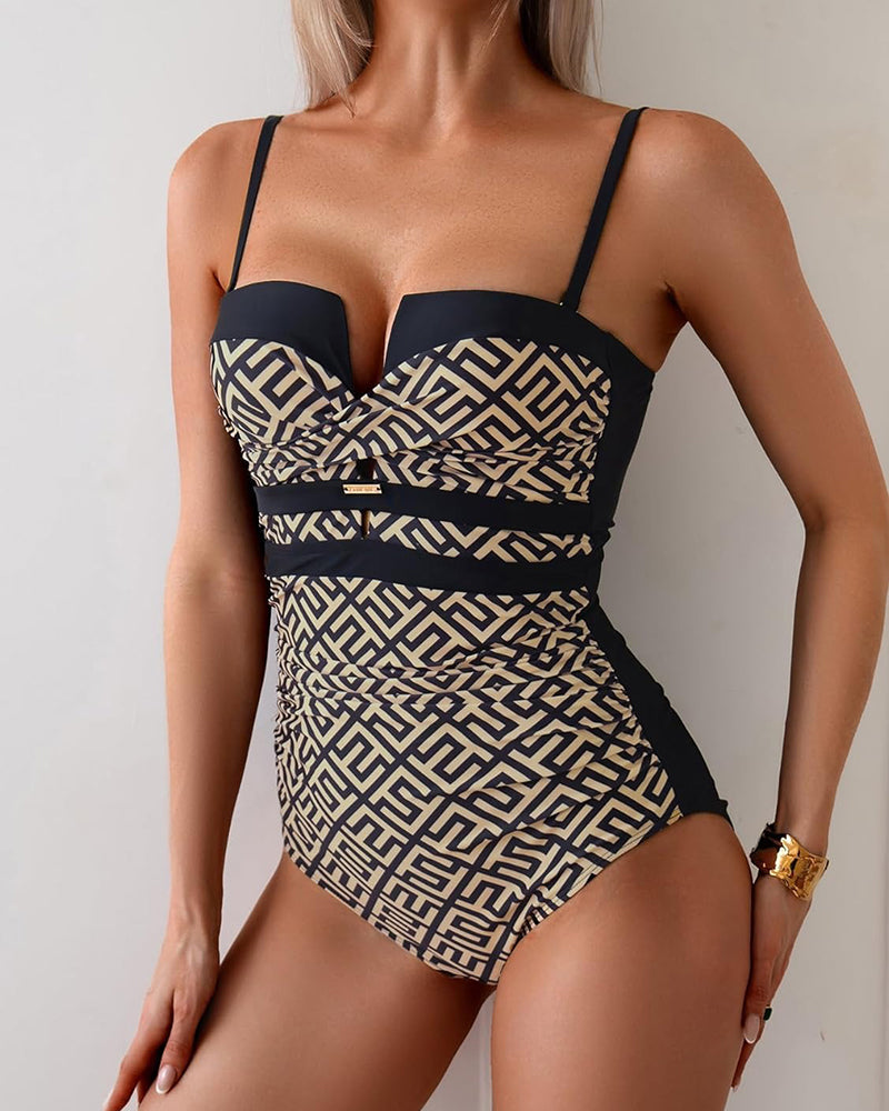 Bañador moderno con estampado y cuello halter