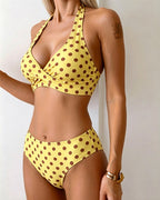 Bikini de dos piezas con cuello halter de lunares