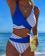 Bikini de Rayas Cruzadas Impresas