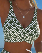 Bikini de dos piezas con corte de sujetador y patrón de diamante