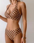 Bikini de dos piezas con cuello halter de lunares