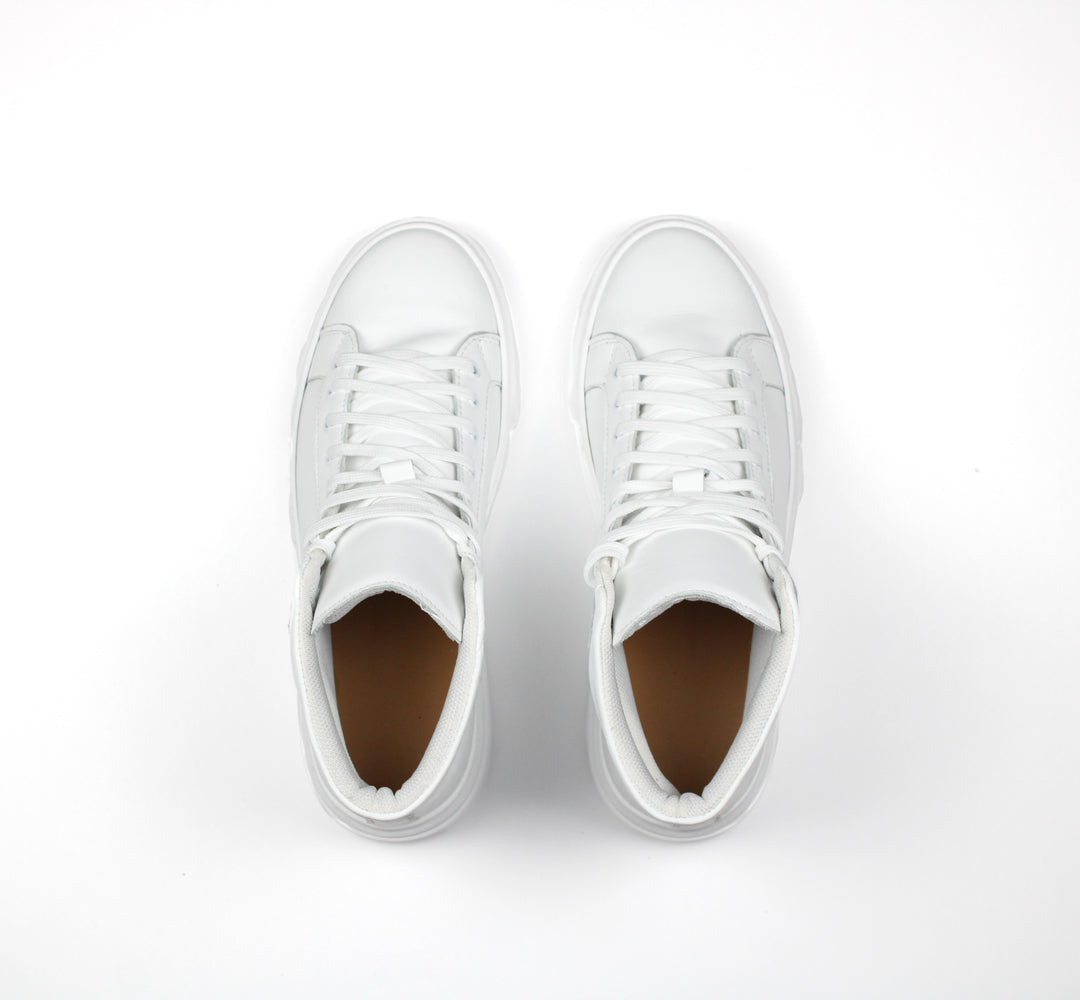 Zapatillas 170 de piel blanca