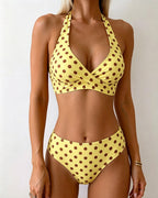 Bikini de dos piezas con cuello halter de lunares