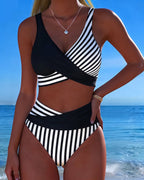 Bikini de Rayas Cruzadas Impresas