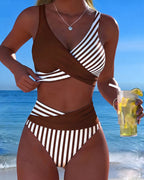 Bikini de Rayas Cruzadas Impresas