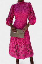 Lucia Vestido Midi de Encaje con Mangas Farol y Cuello Alto
