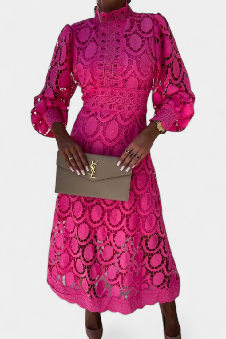 Lucia Vestido Midi de Encaje con Mangas Farol y Cuello Alto