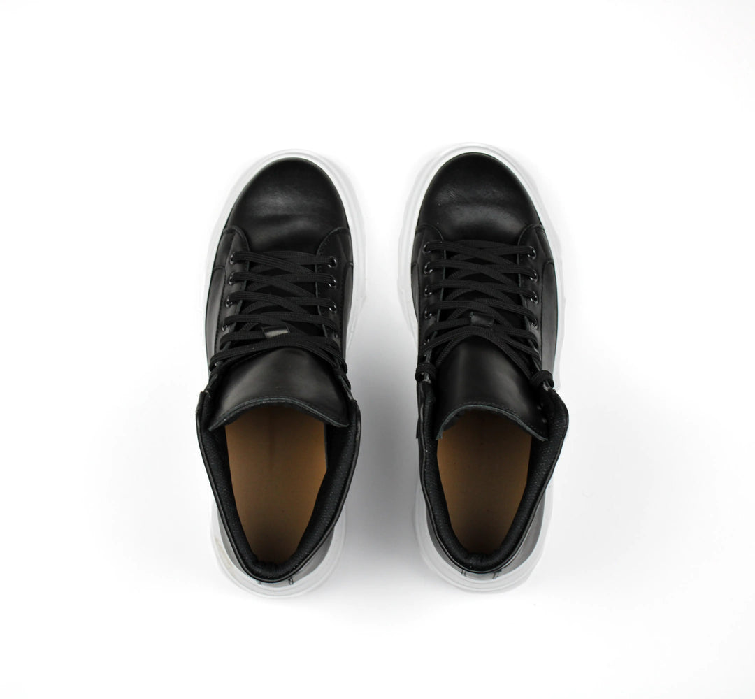 Zapatillas 170 de piel negra